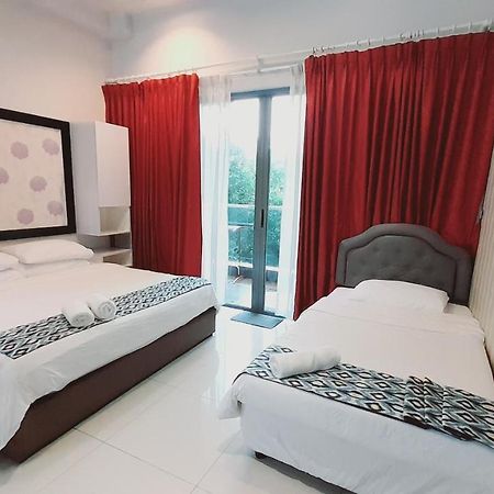 Bulan Guesthouse Imago Кота-Кинабалу Экстерьер фото